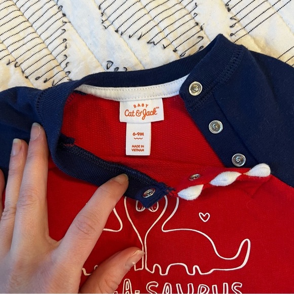 Cat and Jack Boy’s Valentine’s Outfit Size 6-9 months - Picture 3 of 5